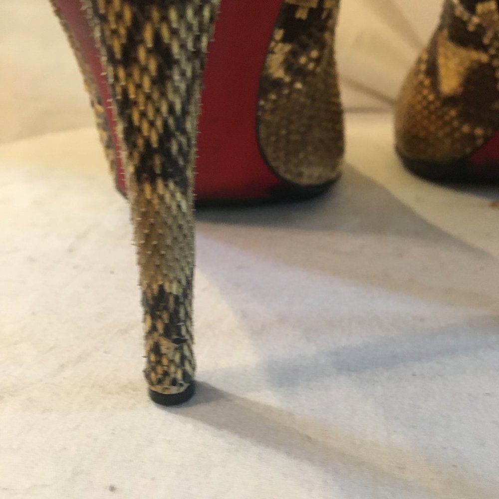 Christian Louboutin Round Toe Snakeskin Pumps - Picture 9 of 11